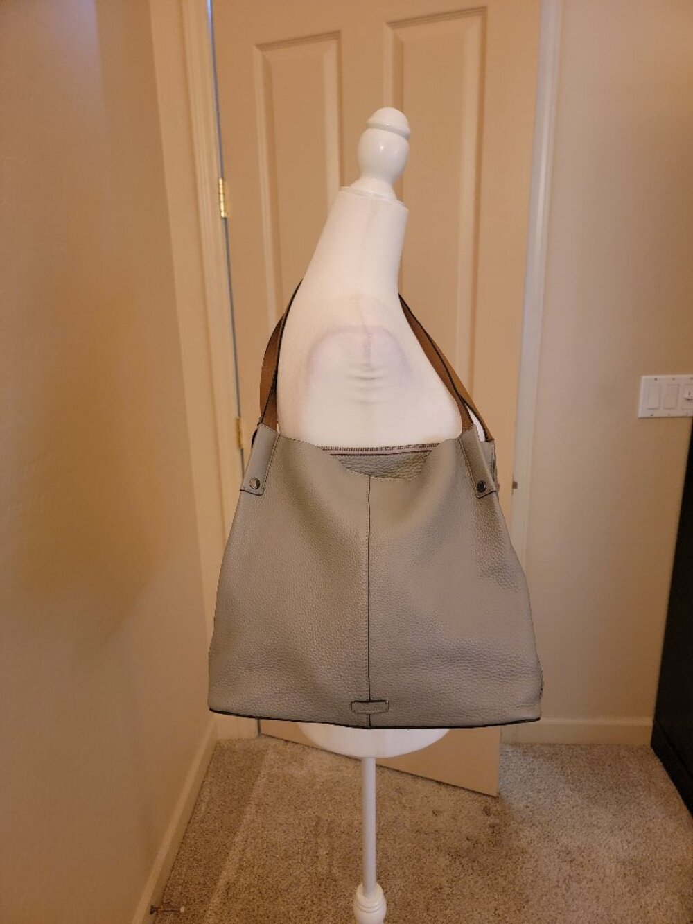 Vince Camuto Gray Pebbled Leather Hobo Shoulder Bag Tan Straps Silver Hardware